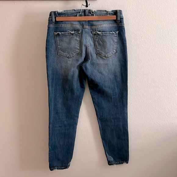 KanCan Size 28 jeans - Picture 2 of 5